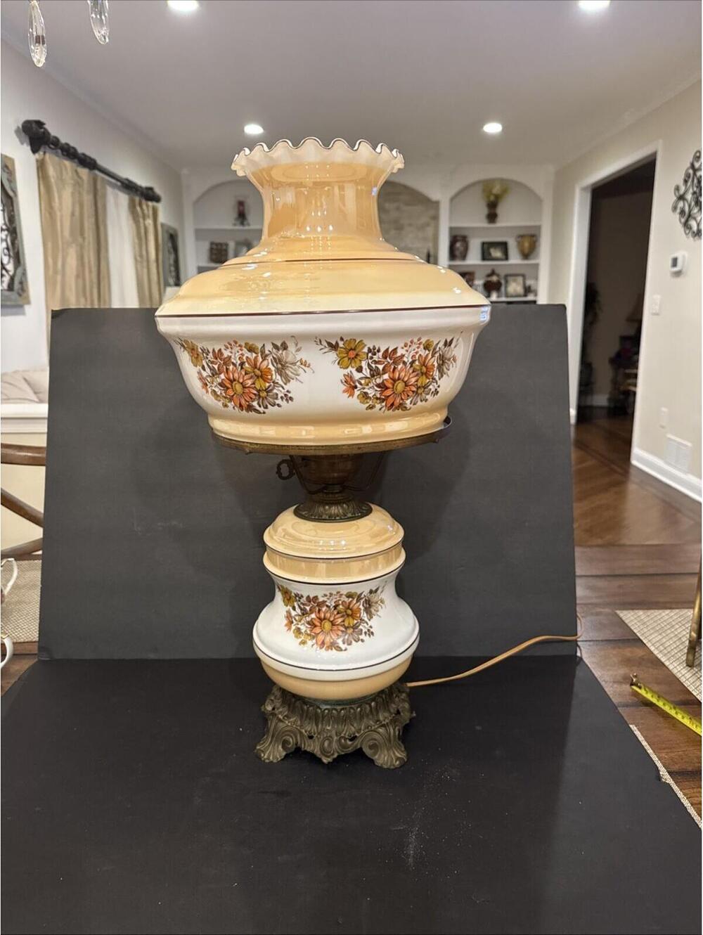 Vintage 1970s Large Amber Floral 25” Iridescent GWTW Hurricane Glass Lamp